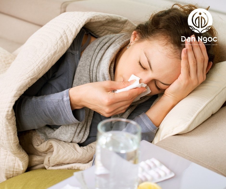 Cháo giải cảm trị bệnh ngoại cảm Phong Hàn với các triệu chứng thường gặp như ho, sốt, sổ mũi, sợ lạnh,... 